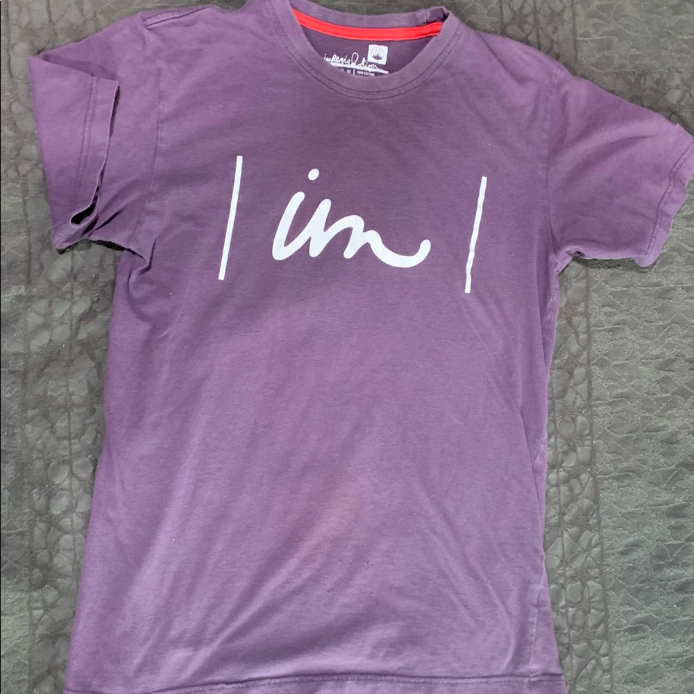 Tee shirt, size medium